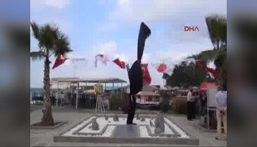 Yalova'da Japon mühendis anısına yaptırılan 'haysiyet anıtı' açıldı