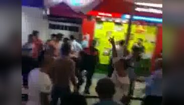 Küfür iddiasıyla başlayan kavga ilçeyi sokağa döktü