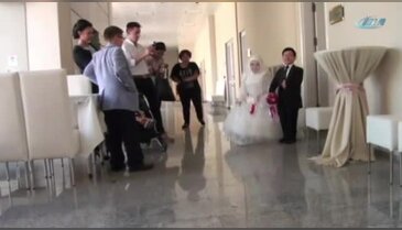 Mutlulukları boylarından büyük