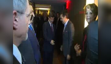 Başbakan Davutoğlu, Yunanistan Başbakanı Alexis Çipras'ı kabul etti