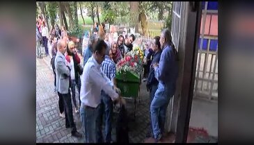 Tek kurşunla intihar edenlerden biri Bursa'da toprağa verildi