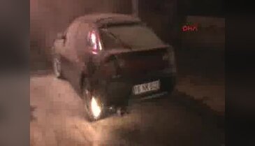 Bursa'da ayrıldığı nişanlısının annesinin otomobilini yaktı