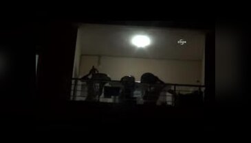 Nusaybinliler sokağa çıkma yasağını tencerelere vurarak protesto etti