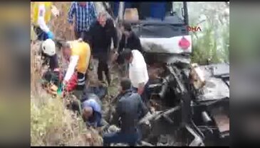 Tanker kazasında faciadan dönüldü 3'ü ağır 5 yaralı