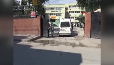 Lise'ye silahlı saldırı