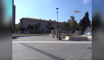 Valilik önünde bomba paniği