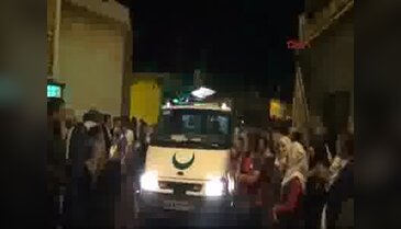Yan yana gömüldüler