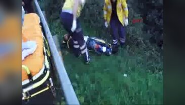 Bıçaklı yol verme kavgası