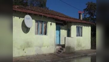Taş attı diye 13 yaşındaki çocuğu vurdu