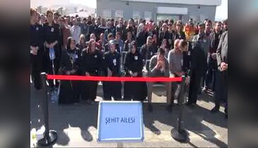 Şehit polise hazin tören