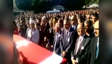 Şehit polis Yusuf Diri'yi son yolculuğuna 10 bin kişi uğurladı
