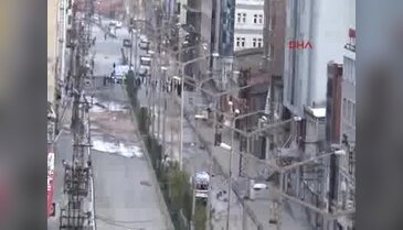 Yüksekova'da hendek kapatan polise PKK'lılar ateş açtı -2