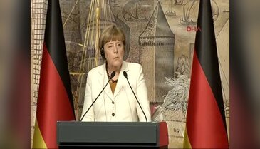 Merkel ve Davutoğlu ortak basın toplantısı düzenledi