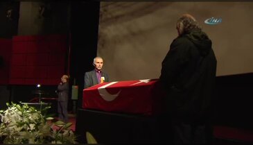 Dostları Memduh Ün'ü andı