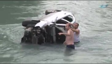 Sulama kanalında can pazarı