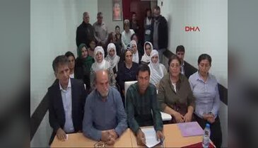 HDP'li Kürkçü: Adalet Bakanı, sırıtma önündeki dilekçeyi imzala