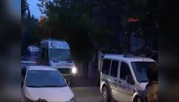 Adliye önündeki yolda bomba ihbarı yapıldı, hakim ve savcılar dışarı çıkamadı