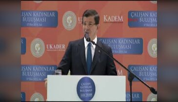 Başbakan Davutoğlu Çalışan Kadınlar Buluşması'na katıldı