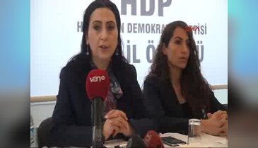 "Şu anda ülke korsan bir hükümet tarafından yönetiliyor"