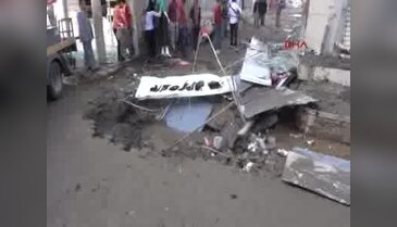 Silopi'de polise bombalı saldırı