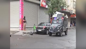 Mahkemeye çıkırılan 17 IŞİD'çiden 8'i tutuklandı