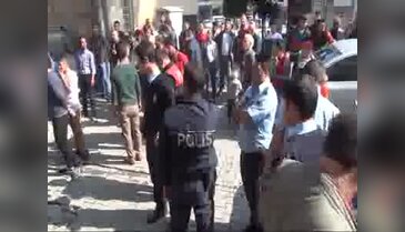 Şanlıurfa'da 2 Suriyeli gazeteci boğazları kesilerek öldürüldü