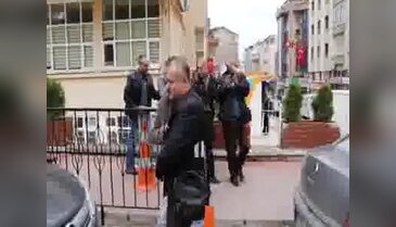 Sahte 10 bin dolarla yakalanan 5 kişi gözaltında