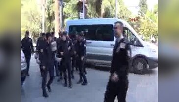 "Paralel yapı" operasyonunda gözaltına alınan 5 polis adliyede