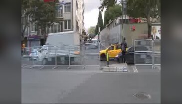 Cumhuriyet Gazetesi önündeki güvenlik önlemleri devam ediyor