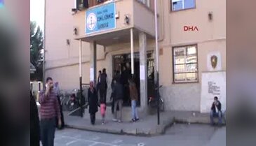 Bursa'da Oy pusulasının fotoğrafını çekti sandık başkanı iptal etti vekil devreye girdi
