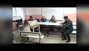 Yerlerine imza atıldığı için oy kullanamadılar