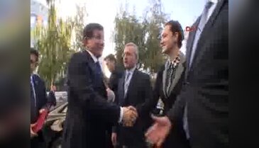 Davutoğlu başkanlığında AK Parti MYK toplantısı