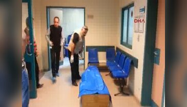 İngiltere'den döndü, evinde kalp krizinden öldü