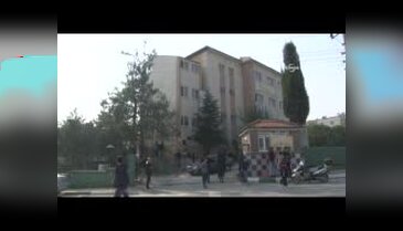 Bursa'da öğretmeni dövdü, müdür yardımcısına palayla saldırdı!