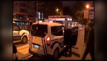 İki durakta bomba paniği