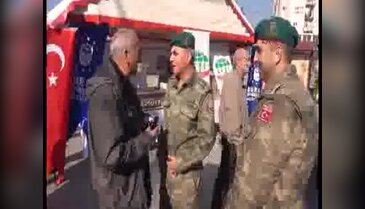 Bursa Büyükşehir Belediyesi Kosova'da aşure dağıttı