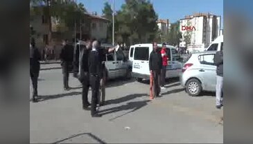 Halk Cephesi üyeleri Gaziantep'te okul bastı