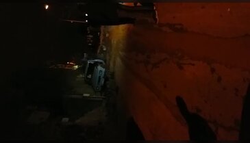 Bursa'da metruk bina çöktü!