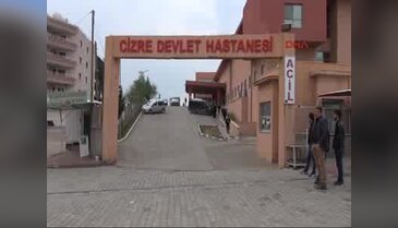 PKK'lıların attığı roketatar hastaneye isabet etti