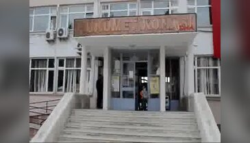 CHP'li gençler 'Cumhurbaşkanına hakaret' iddiasıyla hakim karşısına çıktı