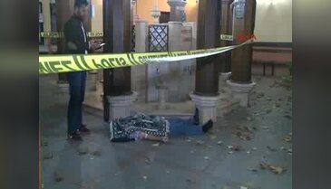 Bursa'da cami avlusunda kalp krizi geçiren emekli polis öldü