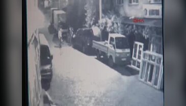 Annesiyle ilişki yaşadığı iddiasıyla komşusunu öldüren sanığa 'tahrik indirimi' istendi