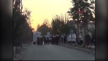 Ceyhan'da izinsiz yürüyüşe polis müdahale etti