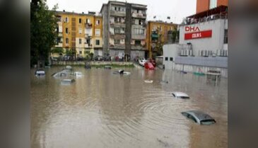 Arnavutluk'ta sel felaketi