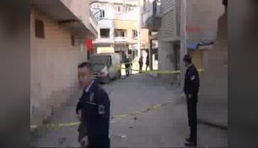 Adana'da bombalı araçlı saldırı bölgesinde inceleme