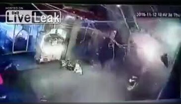 Beyrut'taki intihar saldırısı kamerada