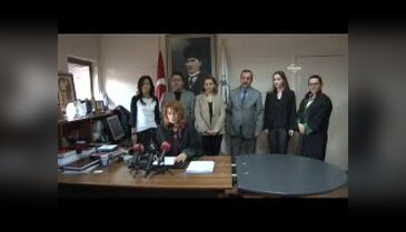 Kadına karşı şiddete Bursa Barosu'ndan tepki!