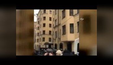 Türkiye Büyükelçiliği'ne taşlı ve yumurtalı saldırı