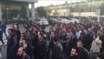 Renault işçileri sendika eyleminde