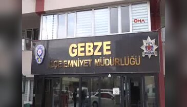 Eşinden boşanmayınca bıçaklamış